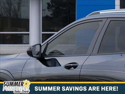 New 2026 Chevrolet Trax ACTIV w/ Sunroof Package FWD image 12