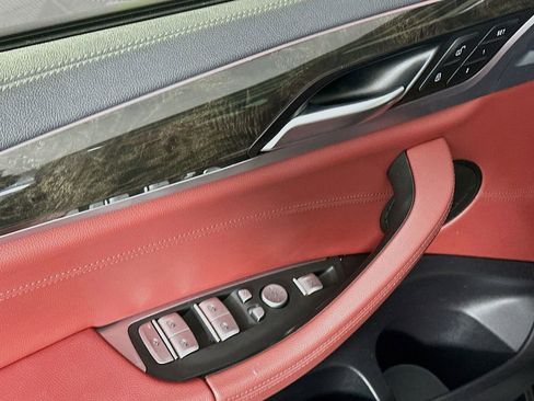 Used 2020 BMW X4 M40i w/ Premium Package image 23