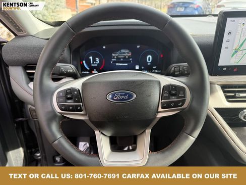 Used 2025 Ford Explorer Active image 17