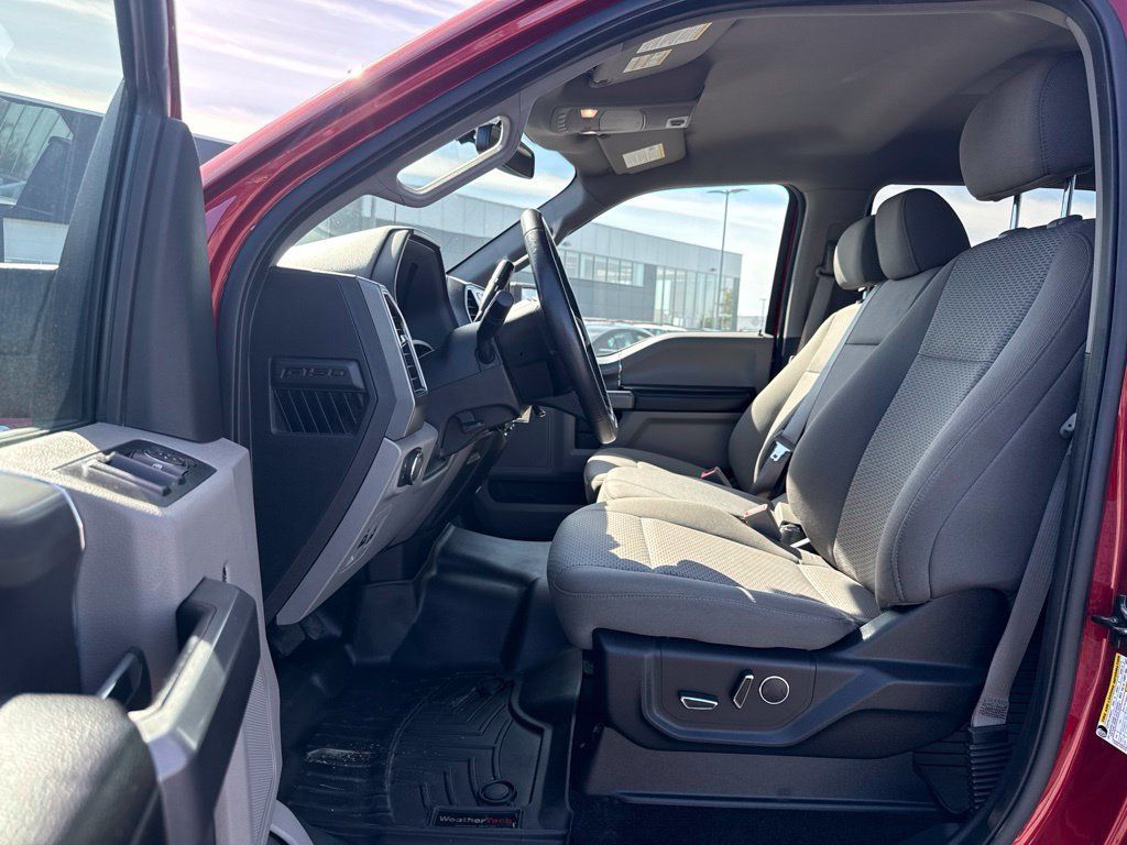Used 2018 Ford F150 XLT w/ Equipment Group 302A Luxury AWD/4WD image 4