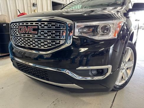 Used 2018 GMC Acadia Denali w/ Technology Package AWD/4WD image 30