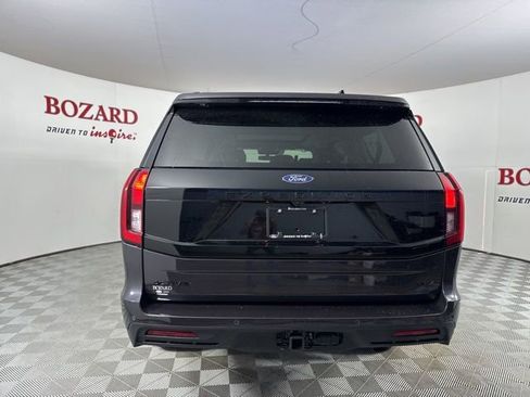 New 2025 Ford Expedition Max Active image 6