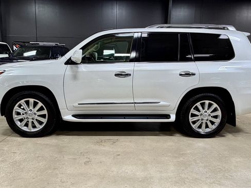 Used 2009 Lexus LX 570 4WD image 14
