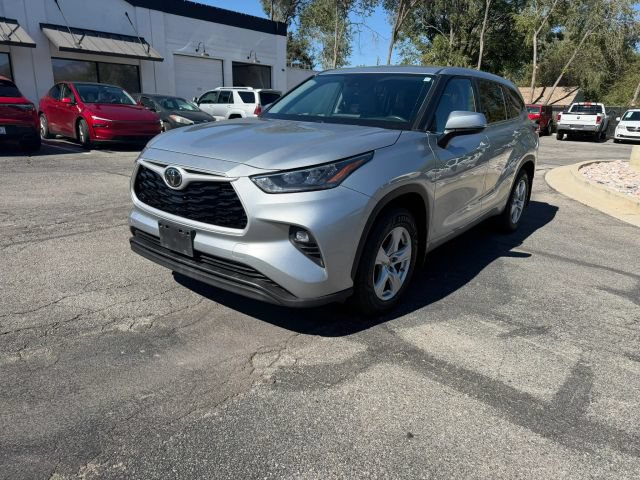 Used 2020 Toyota Highlander LE AWD/4WD 360° Tour