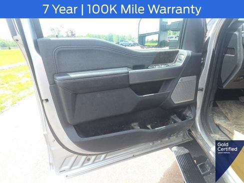 Used 2024 Ford F350 Lariat w/ Lariat Ultimate Package AWD/4WD image 31