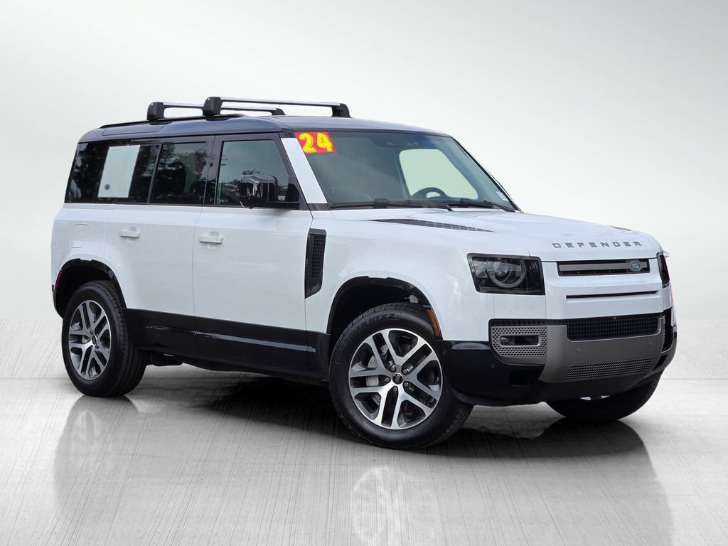 Used 2024 Land Rover Defender 110 X-Dynamic SE AWD/4WD image 1