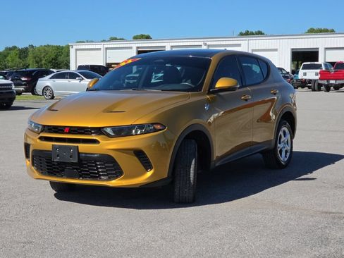 Used 2024 Dodge Hornet GT Plus AWD/4WD image 3