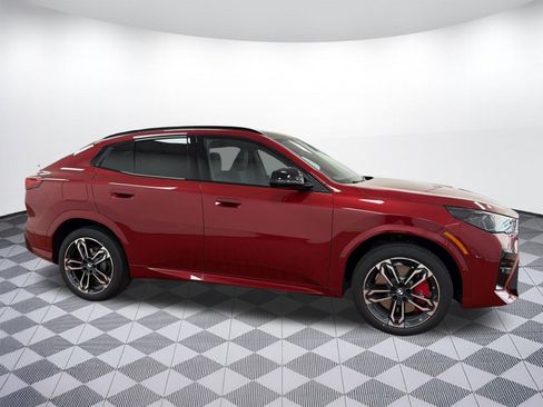 Used 2026 BMW X2 xDrive28i w/ Technology Package AWD/4WD image 8