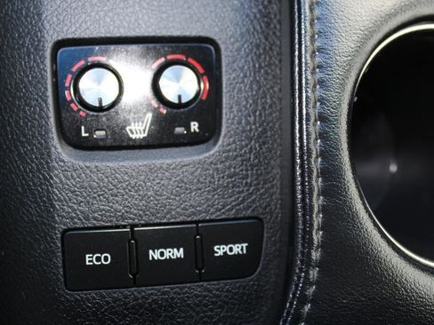 Used 2018 Toyota Avalon Touring w/ Carpet Mat Package FWD image 35