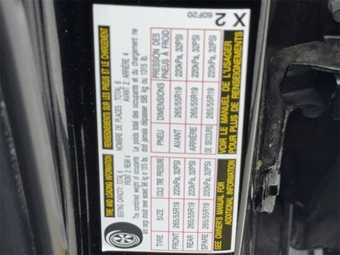 Used 2023 Lexus GX 460 Premium w/ Accessory Package image 55