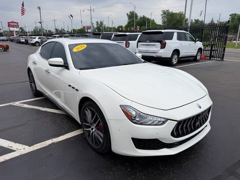 Used 2019 Maserati Ghibli S Q4 AWD/4WD image 3