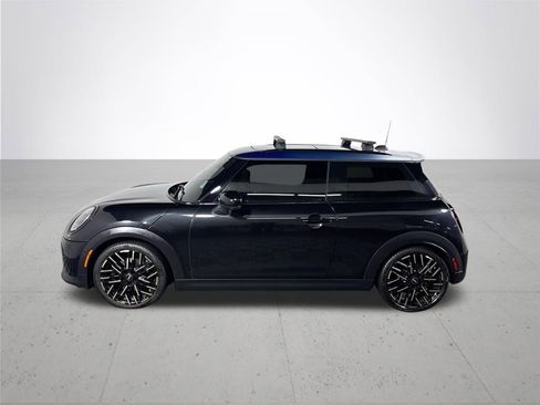Used 2025 MINI Cooper S image 9