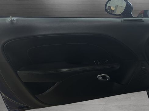 Used 2016 Dodge Challenger R/T Plus image 12