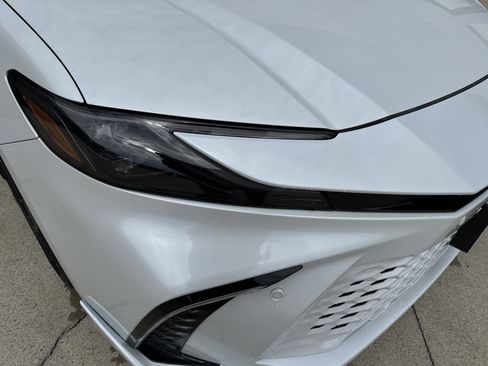 Used 2025 Toyota Camry XSE w/ Premium Plus Package image 19