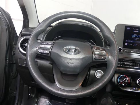 Used 2023 Hyundai Kona SEL FWD image 30