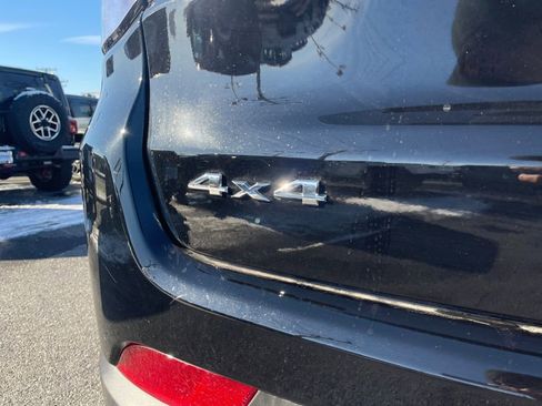 New 2026 Jeep Compass Limited image 16