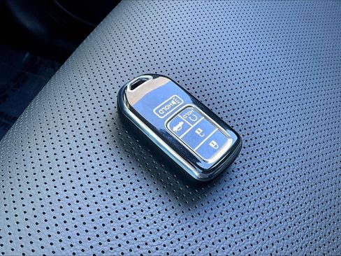 Used 2023 Honda Ridgeline RTL-E image 35