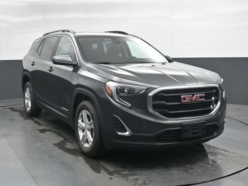 Used 2021 GMC Terrain SLE w/ Driver Convenience Package AWD/4WD image 4
