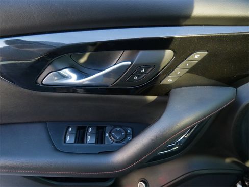 Used 2023 Chevrolet Blazer RS w/ Driver Confidence II Package image 16