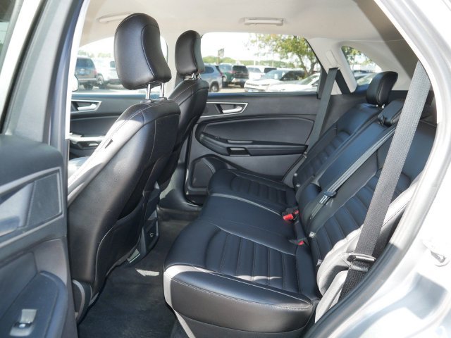 Used 2021 Ford Edge SEL AWD/4WD image 18