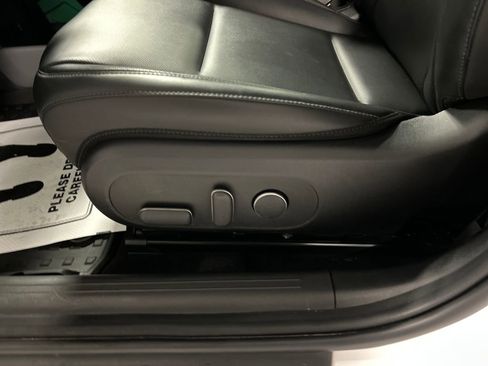 Used 2023 Hyundai Ioniq 6 SEL image 11