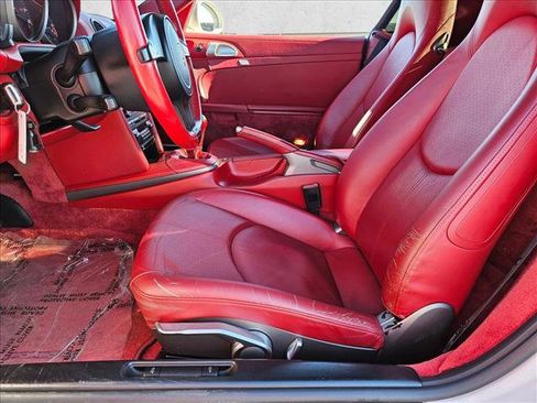 Used 2011 Porsche Cayman image 15