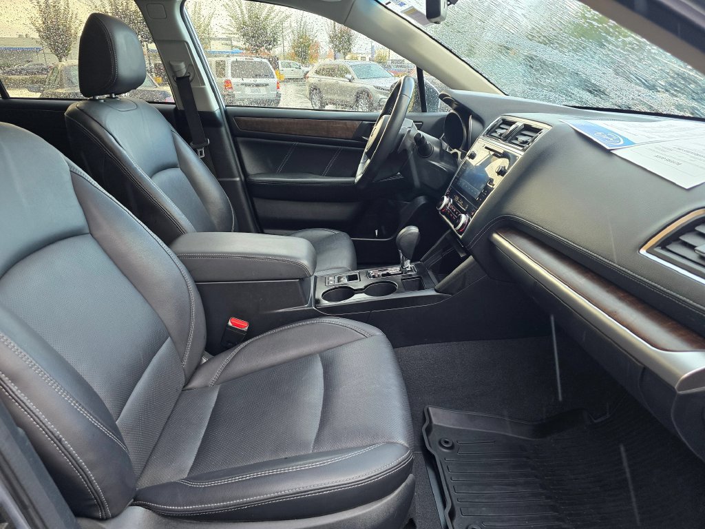 Used 2018 Subaru Outback 2.5i Limited AWD/4WD image 5