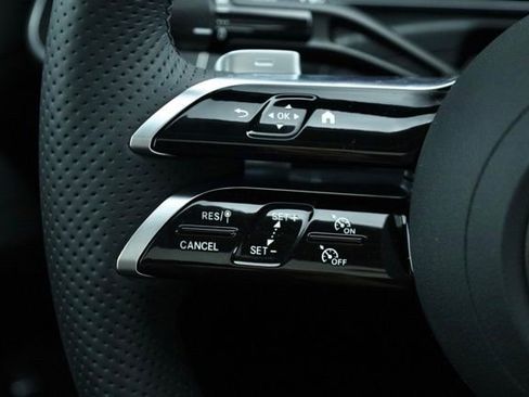 New 2026 Mercedes-Benz C 300 Sedan image 16