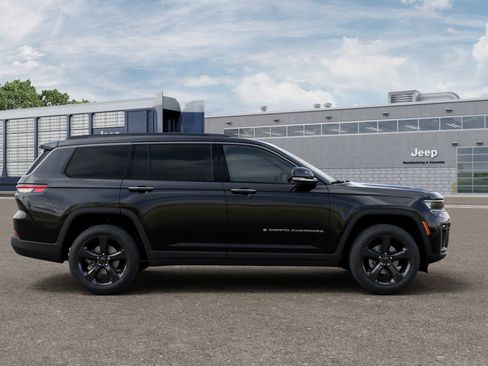 New 2026 Jeep Grand Cherokee L Limited AWD/4WD image 12
