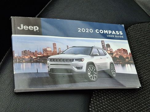 Used 2020 Jeep Compass Trailhawk image 25