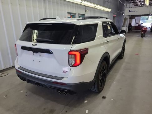 Used 2021 Ford Explorer ST w/ Equipment Group 401A AWD/4WD image 2