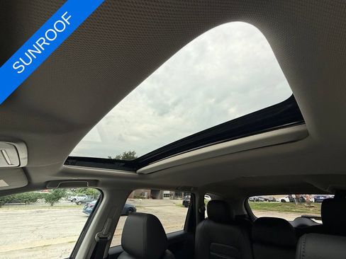 Used 2024 Honda CR-V EX-L image 5