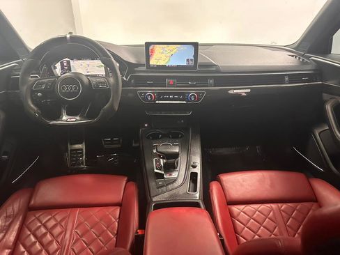Used 2019 Audi S4 Prestige w/ Prestige Package image 27