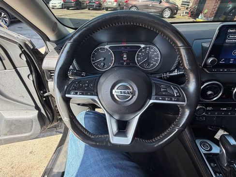 Used 2021 Nissan Sentra SR image 11