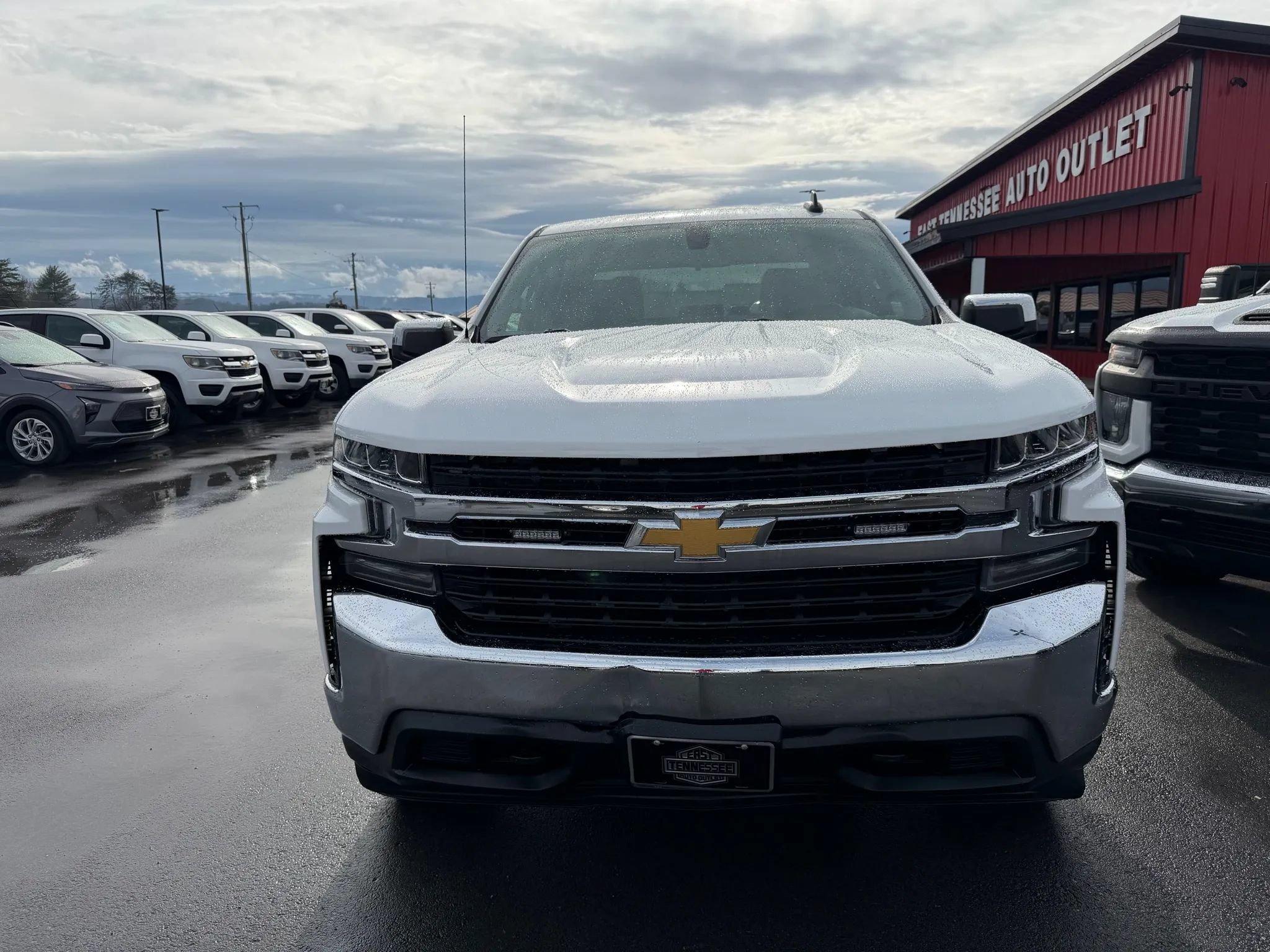Used 2021 Chevrolet Silverado 1500 LT w/ Z71 Off-Road Package AWD/4WD image 18