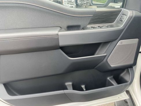 New 2025 Ford F150 Lariat w/ Equipment Group 502A High image 13