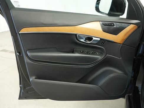 Used 2019 Volvo XC90 T6 Inscription w/ Advanced Package image 35