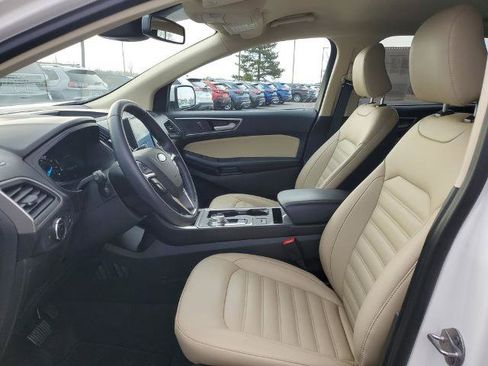 Certified 2023 Ford Edge SEL w/ Convenience Package image 5
