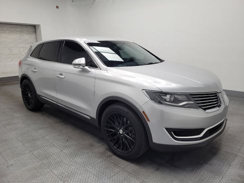 Used 2016 Lincoln MKX Select w/ Select Plus Package image 11