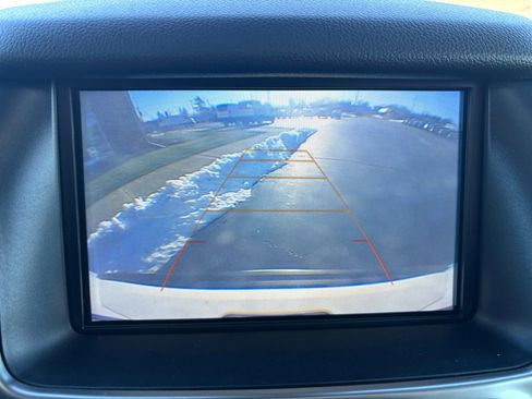 Used 2019 Chevrolet Tahoe LT image 25