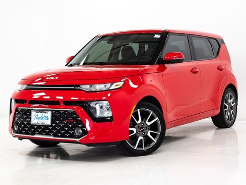 Certified 2022 Kia Soul GT-Line FWD image 1