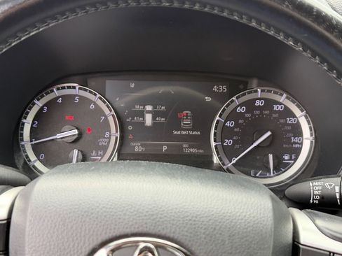 Used 2022 Toyota Highlander XSE w/ Protection Package #3 (TMS) AWD/4WD image 25