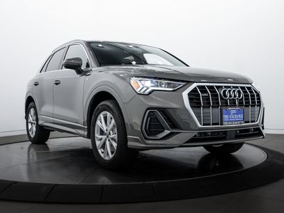 New 2025 Audi Q3 2.0T Premium