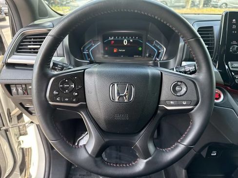 Certified 2024 Honda Odyssey Sport image 30