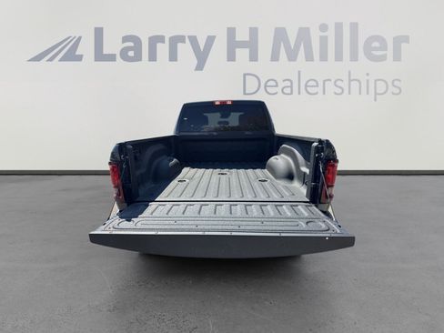 New 2025 RAM 2500 Big Horn image 32