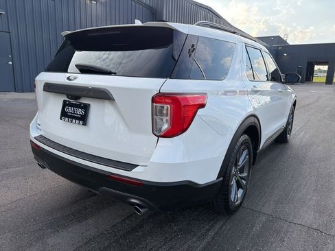Used 2022 Ford Explorer XLT w/ Equipment Group 202A RWD image 5