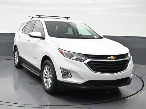 Used 2019 Chevrolet Equinox LT w/ LPO, Hit The Road Package FWD image 8