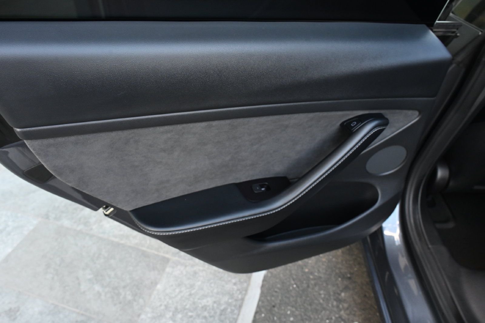 Used 2022 Tesla Model 3 Standard Range RWD image 17