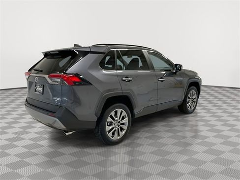 Used 2025 Toyota RAV4 Limited image 11