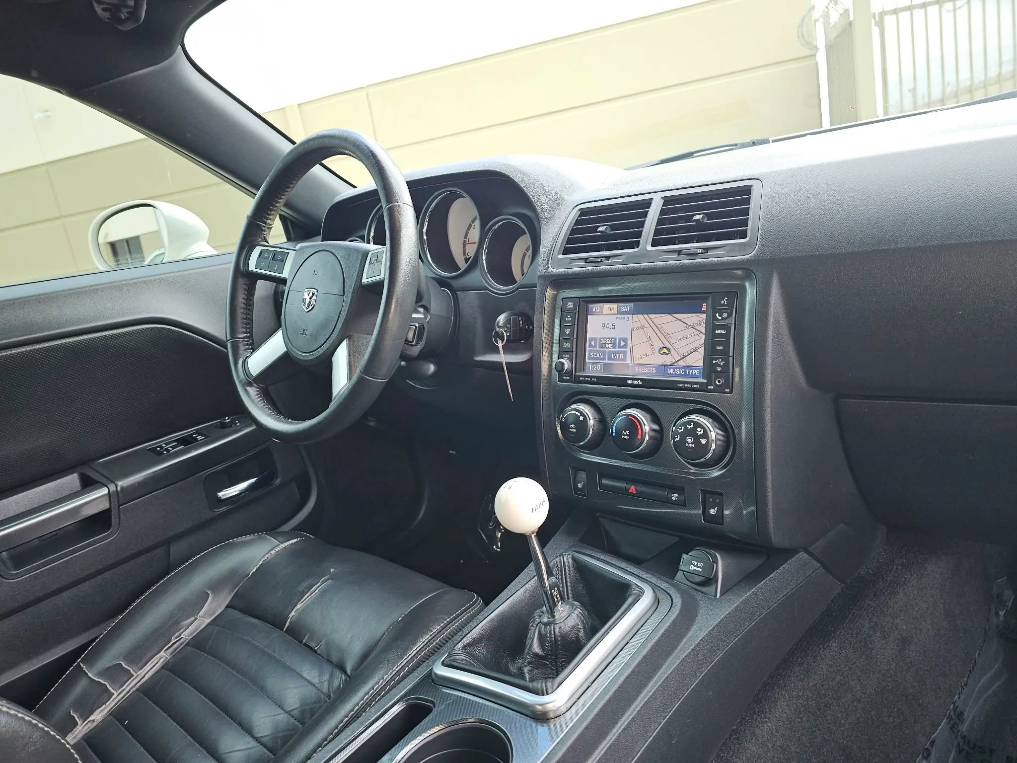 Used 2010 Dodge Challenger R/T RWD image 20